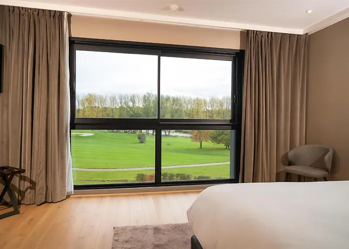 Best Western Plus Le Fairway Hotel & Spa Golf D'Arras